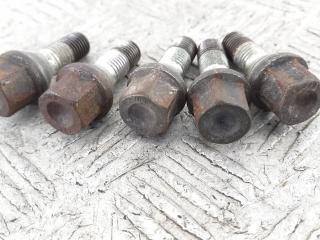 болт колесный BMW 5 серия E60/E61 2006, 2.5 л., бензин, АКПП, чёрный, седан, 6781150