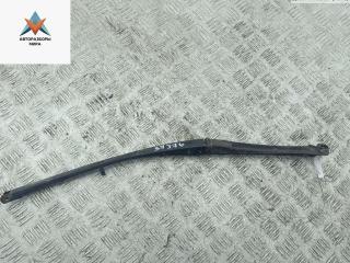 Щеткодержатель (поводок стеклоочистителя) передний BMW 5 серия E39 1998, 2.0 л., бензин, МКПП, серый, универсал, 8209879