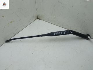 Щеткодержатель (поводок стеклоочистителя) передний Nissan Primera P11 2000, 1.6 л., бензин, МКПП, серый, хетчбэк 5 дв., 183263