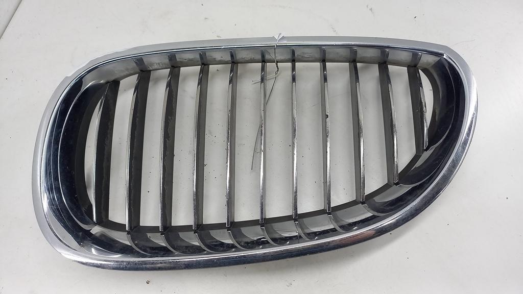 решетка радиатора BMW 5 E60/E61 2006, чёрный, седан, 7027061, 7065701