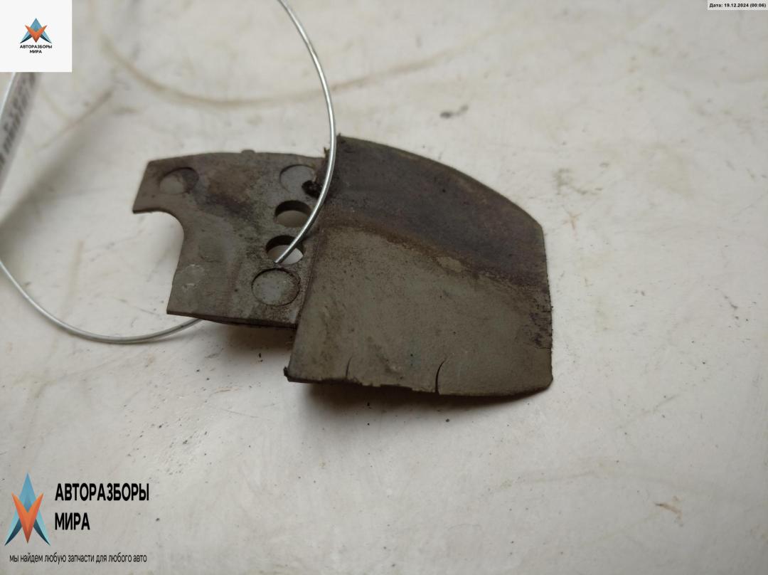 заглушка Volkswagen Transporter T4 1993, 1.9 л., дизель, МКПП, белый, микроавтобус, 701867692 - фото №1