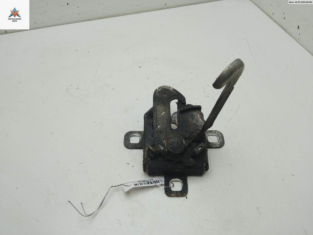 замок капота Fiat Grande Punto 1 поколение 2007, 1.4 л., бензин, МКПП, жёлтый, хетчбэк 3 дв. - фото №1