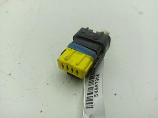 разъем (фишка) проводки Renault Megane 2 поколение 2003, 1.6 л., бензин, МКПП, красный, хетчбэк 3 дв.