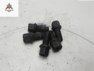 болт колесный Volkswagen Passat B5 1997, 1.8 л., бензин, МКПП, синий, универсал