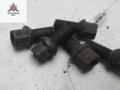 болт колесный Volkswagen Golf 4 поколение 2001, 1.9 л., дизель, МКПП, серый, хетчбэк 5 дв. - фото №2