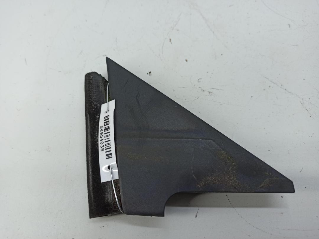 накладка декоративная Audi 80 B3 1990, 1.6 л., бензин, МКПП, красный, седан, 893853620