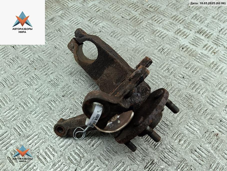 ступица передняя левая Ford Focus 2 поколение 2006, 1.6 л., i, бензин, МКПП, синий, хетчбэк 3 дв., 3M51-2C300-CH - фото №1