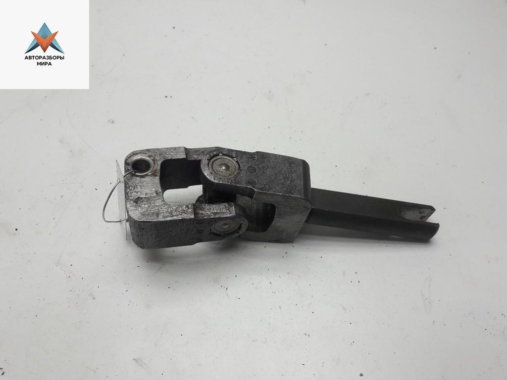 рулевой карданчик Volkswagen Golf 3 поколение 1999, 1.8 л., бензин, МКПП, синий, кабриолет - фото №1