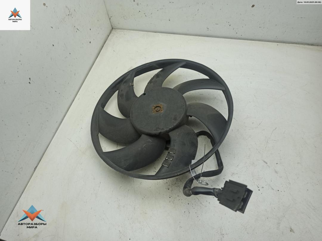 вентилятор радиатора Peugeot 806 221 1997, 2.1 л., дизель, МКПП, синий, минивэн, 1475970080 - фото №1