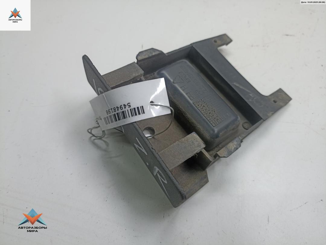 заглушка порога Opel Astra G 2002, 1.6 л., бензин, МКПП, серый, универсал, 90561498 - фото №1