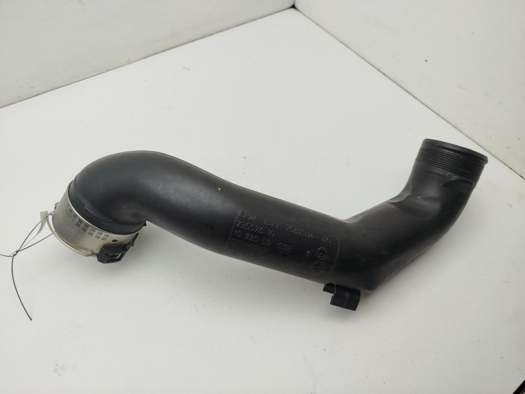 патрубок интеркулера BMW 7 F01/F02 2012, 3.0 л., гибрид, АКПП, серый, седан, 13717582314, 7583214