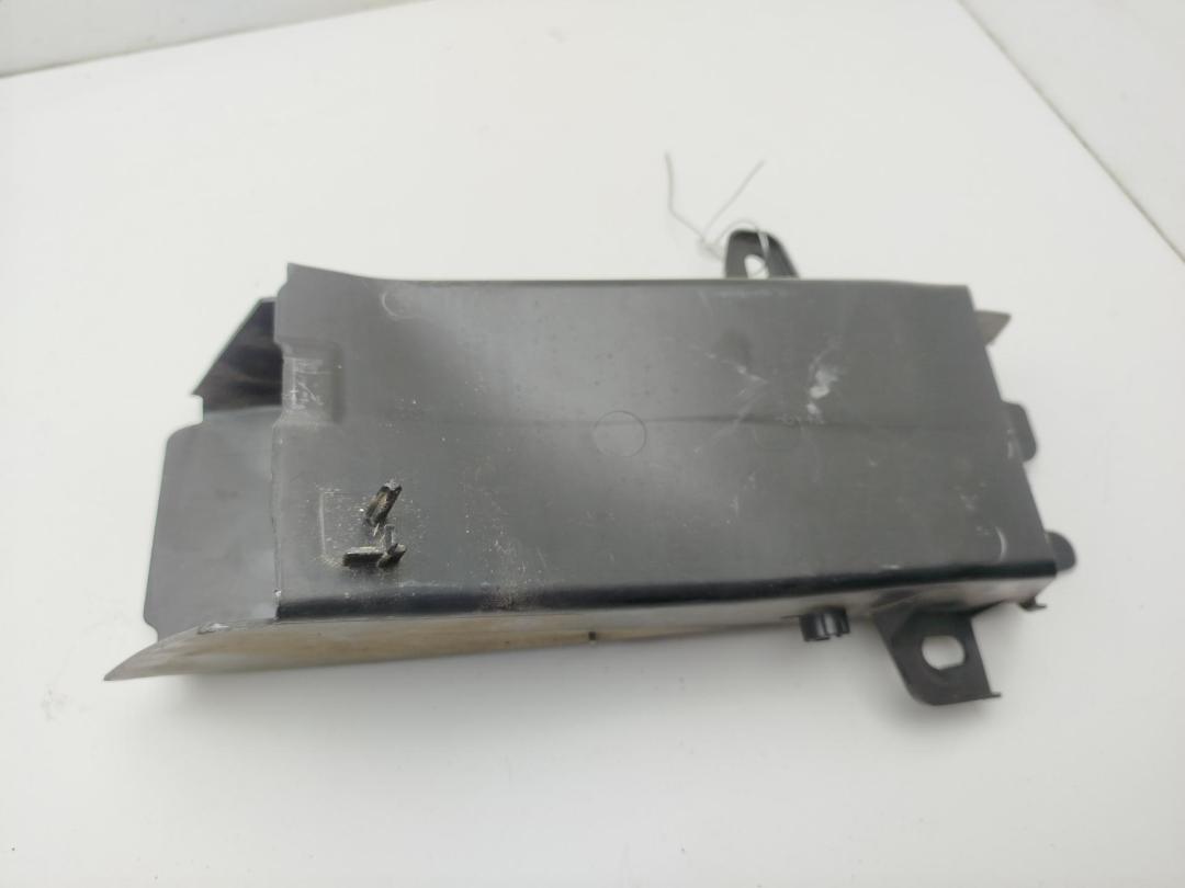воздуховод BMW 7 F01/F02 2012, 3.0 л., гибрид, АКПП, серый, седан, 51747308826, 7308826