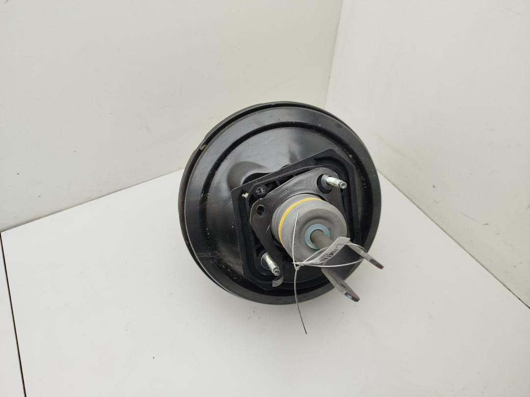 вакуумный усилитель тормозов BMW 7 F01/F02 2012, 3.0 л., гибрид, АКПП, серый, седан, 6798500