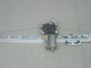 стеклоподъемник задний правый Mercedes-Benz M-Класс W163 2000, 2.7 л., D ML270 CDI, дизель, МКПП, внедорожник 5 дв.