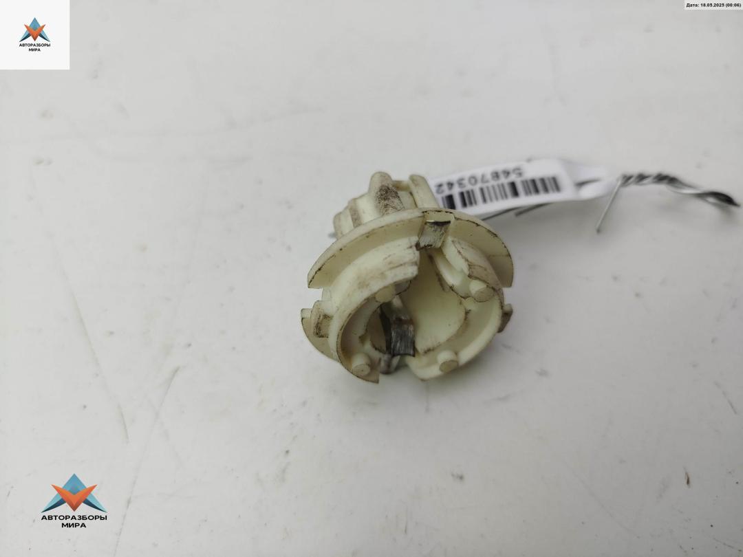 Патрон лампы фонаря Opel Vectra C 2004, 2.2 л., бензин, АКПП, синий, универсал, 199345 - фото №1