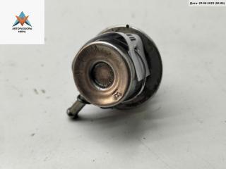 регулятор давления топлива Volkswagen Golf 4 поколение 2000, 1.4 л., бензин, МКПП, красный, хетчбэк 5 дв., 036133036A