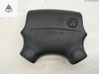 подушка безопасности водителя Volkswagen Passat B4 1995, 1.6 л., бензин, МКПП, белый, универсал, 3A0880201B