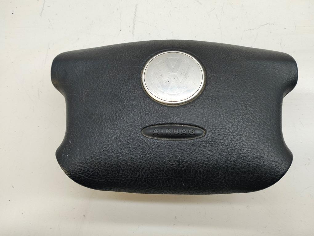 подушка безопасности водителя Volkswagen Passat B5 1998, 1.9 л., дизель, МКПП, синий, седан, 3B0880201M
