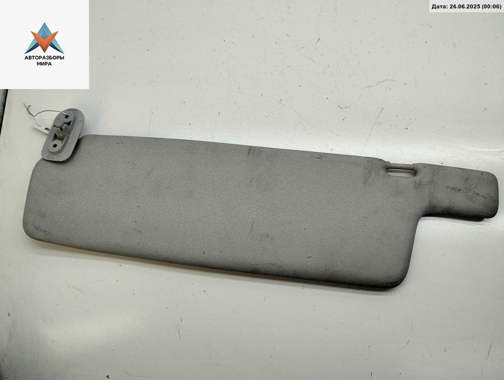 козырек солнцезащитный Volkswagen Passat B4 1995, 1.6 л., бензин, МКПП, белый, универсал, 3A1857552A - фото №1