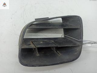 заглушка (решетка) в бампер Audi 80 8A/B3 1990, 1.8 л., бензин, МКПП, красный, седан, 893807367