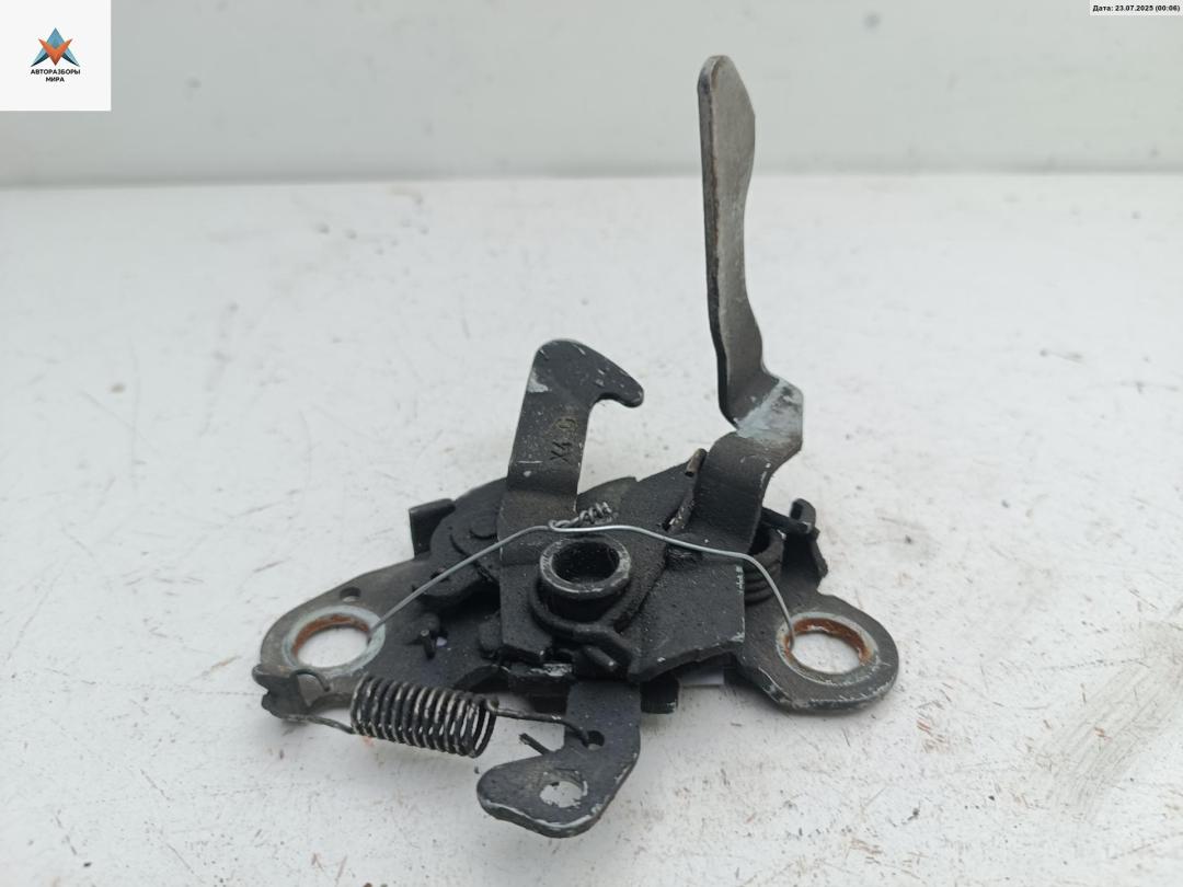 замок капота Citroen C5 1 поколение 2003, 2.2 л., дизель, МКПП, серый, универсал - фото №1