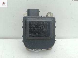 моторчик заслонки печки Citroen C5 1 поколение 2003, 2.2 л., дизель, МКПП, серый, универсал, 0132801217