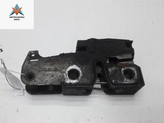 замок капота Volkswagen Passat B6 2007, 1.9 л., дизель, МКПП, серый, универсал