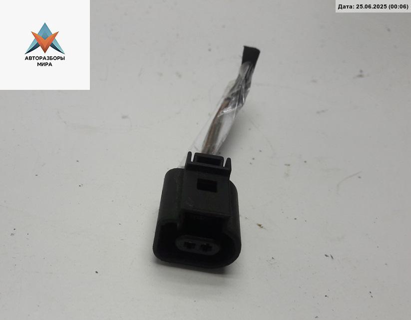 разъем (фишка) проводки Volkswagen Passat B6 2007, 1.9 л., дизель, МКПП, серый, универсал, 1J0973702 - фото №1