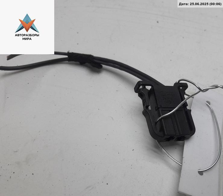 разъем (фишка) проводки Volkswagen Passat B6 2007, 1.9 л., дизель, МКПП, серый, универсал, 1J0972923 - фото №1