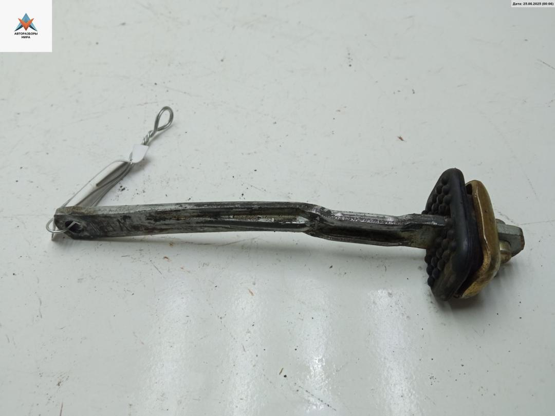 Ограничитель открывания двери задней Honda Accord 5 поколение 1994, универсал - фото №1