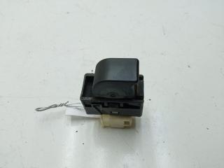 кнопка стеклоподъемника заднего правого Nissan Primera P11 2000, 1.8 л., бензин, МКПП, серый, хетчбэк 5 дв.