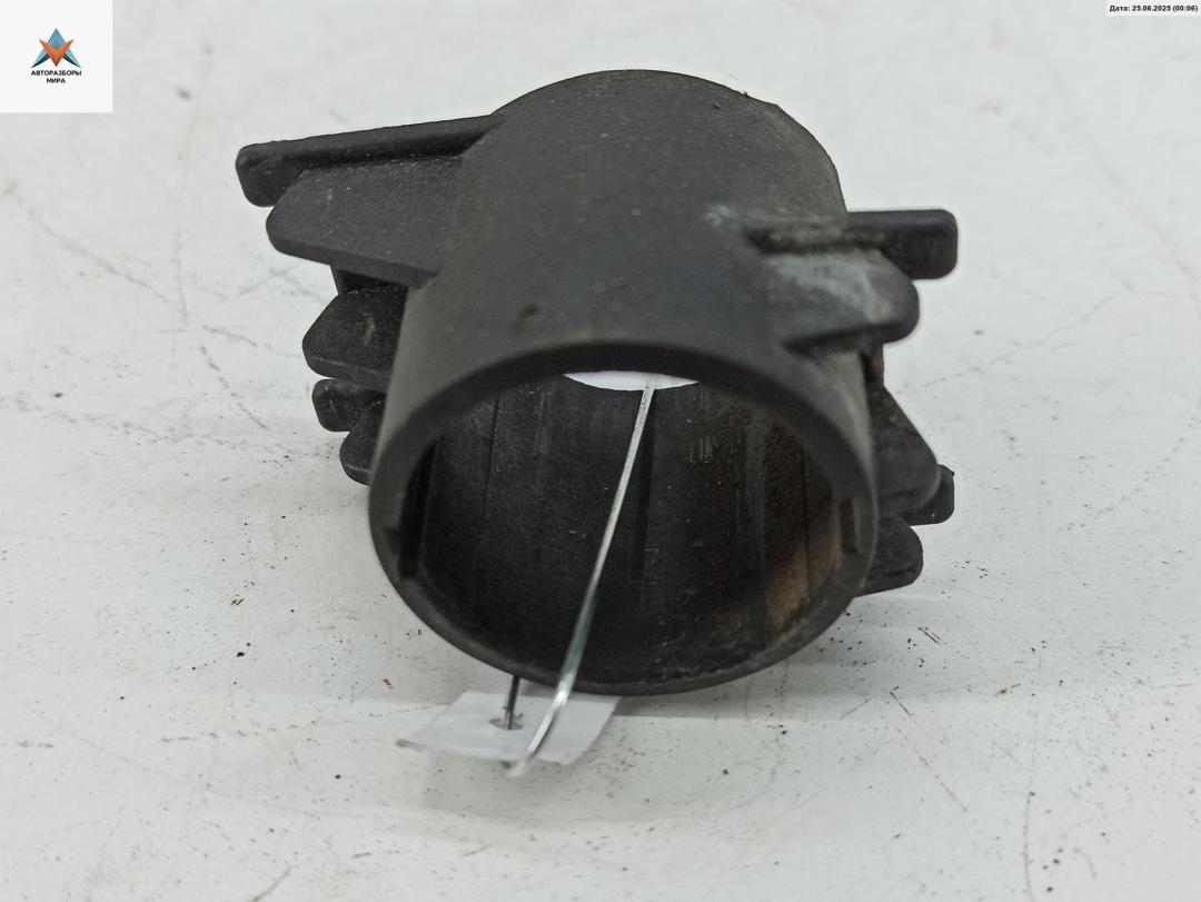 кронштейн (крепление) Mercedes-Benz S-Класс W220 1999, 3.2 л., бензин, АКПП, серый, седан, 2208850067 - фото №1