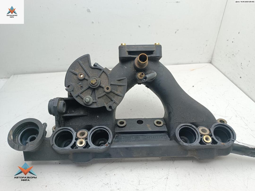 коллектор впускной Peugeot 406 1 поколение 1995, 1.6 л., бензин, седан, 9616361180 - фото №1