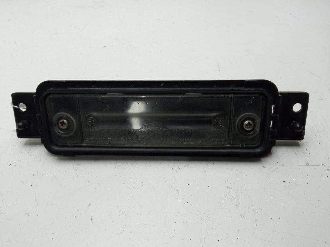 подсветка номера Mazda Xedos 9 2002, 2.5 л., бензин, АКПП, серый, седан