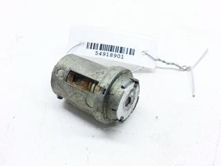 личинка дверного замка Ford Focus I 2002, 2.0 л., бензин, МКПП, серый, универсал, Q68BA
