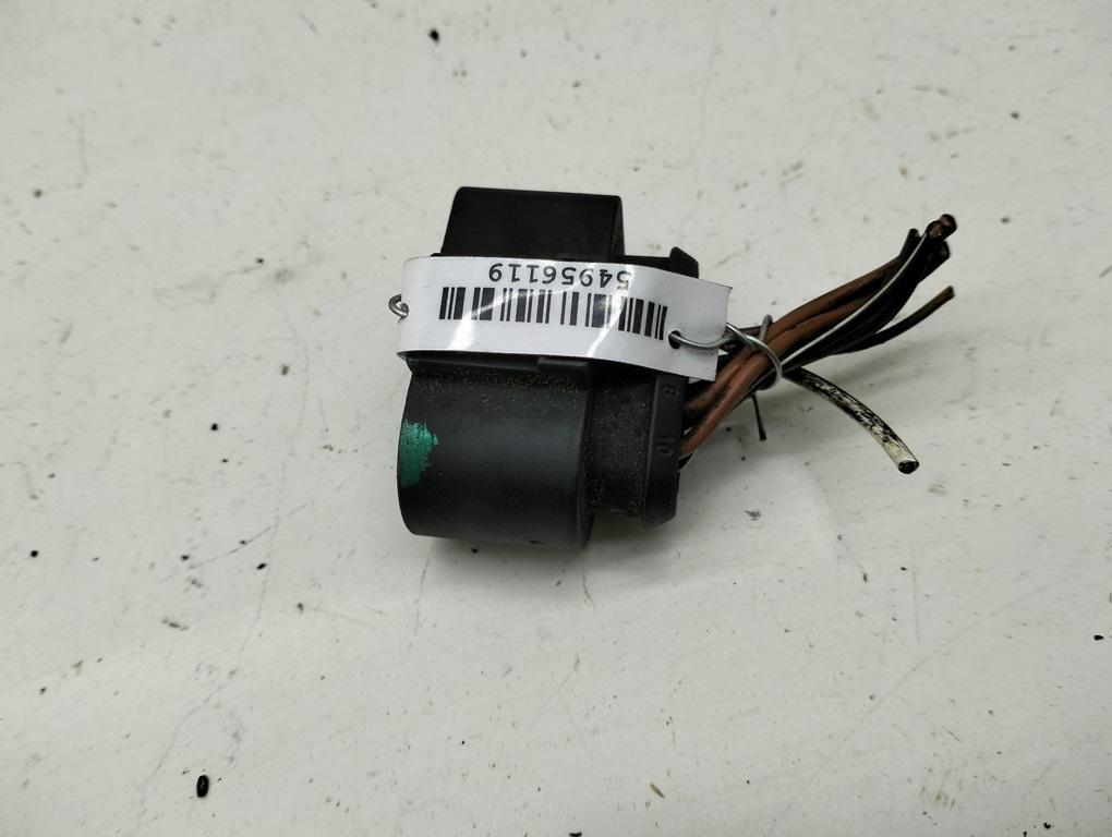 разъем (фишка) проводки Volkswagen Passat B5+ (GP) 2001, 1.9 л., дизель, МКПП, чёрный, универсал, 1J0973735
