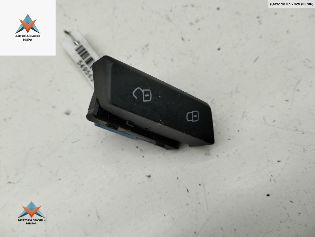 кнопка центрального замка Volkswagen Passat B7 2012, 2.5 л., бензин, АКПП, синий, седан, 561962135 - фото №1