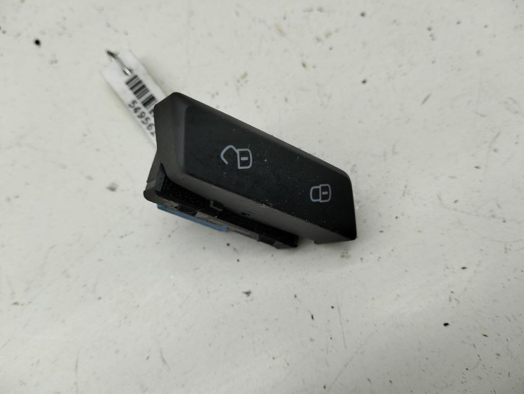 кнопка центрального замка Volkswagen Passat B7 USA 2012, 2.5 л., бензин, АКПП, синий, седан, 561962135