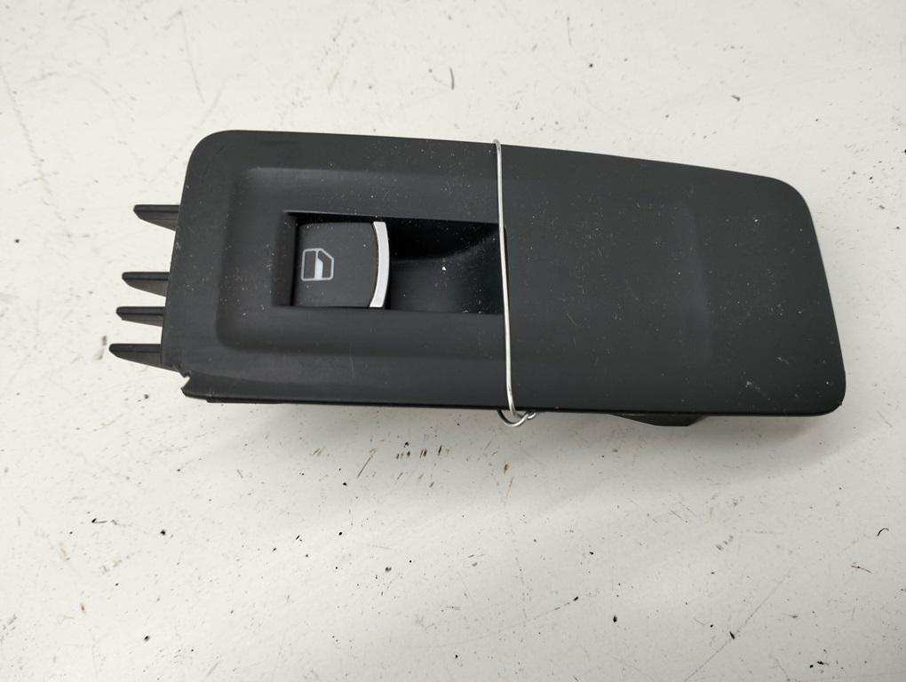 кнопка центрального замка Volkswagen Passat B7 USA 2012, 2.5 л., бензин, АКПП, синий, седан, 561962136