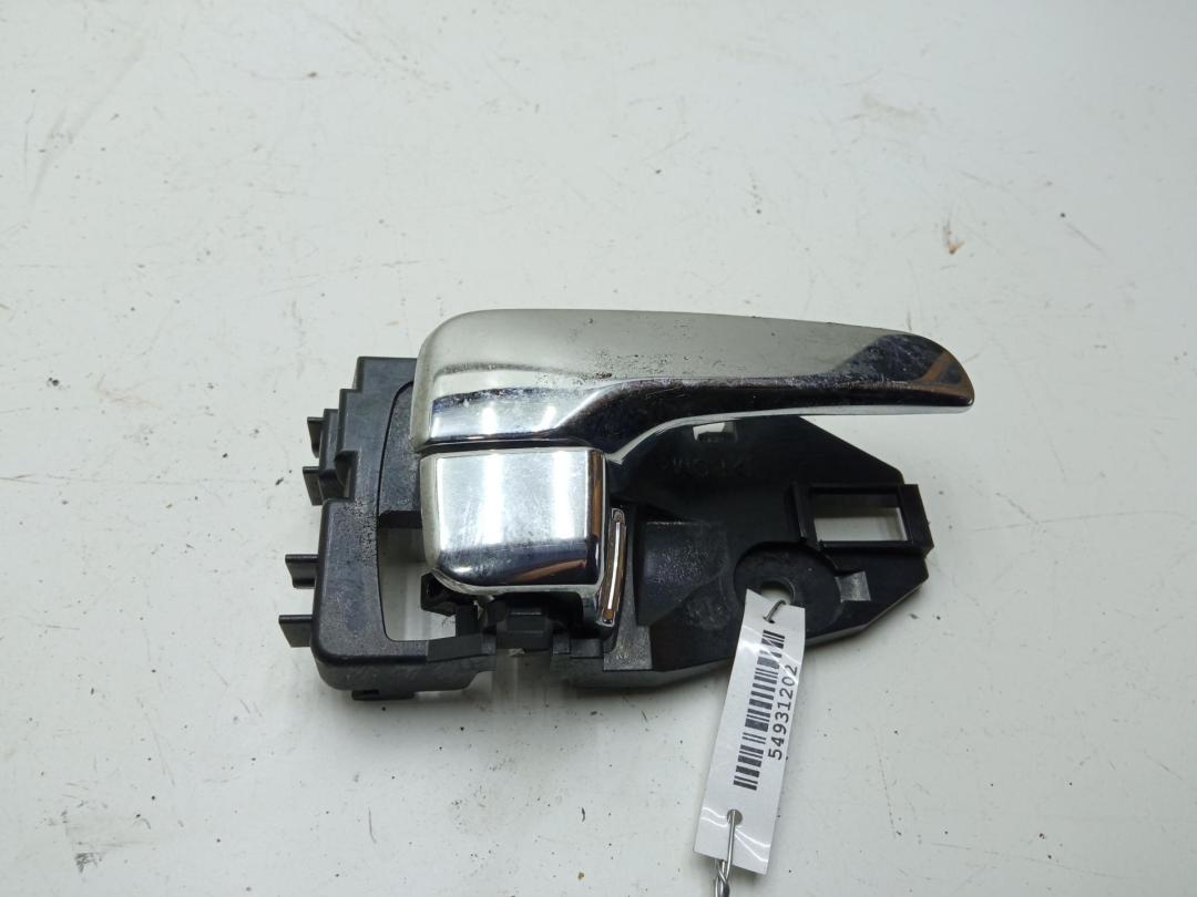 ручка внутренняя передняя правая Mitsubishi Lancer 2006, 2.0 л., бензин, МКПП, чёрный, седан