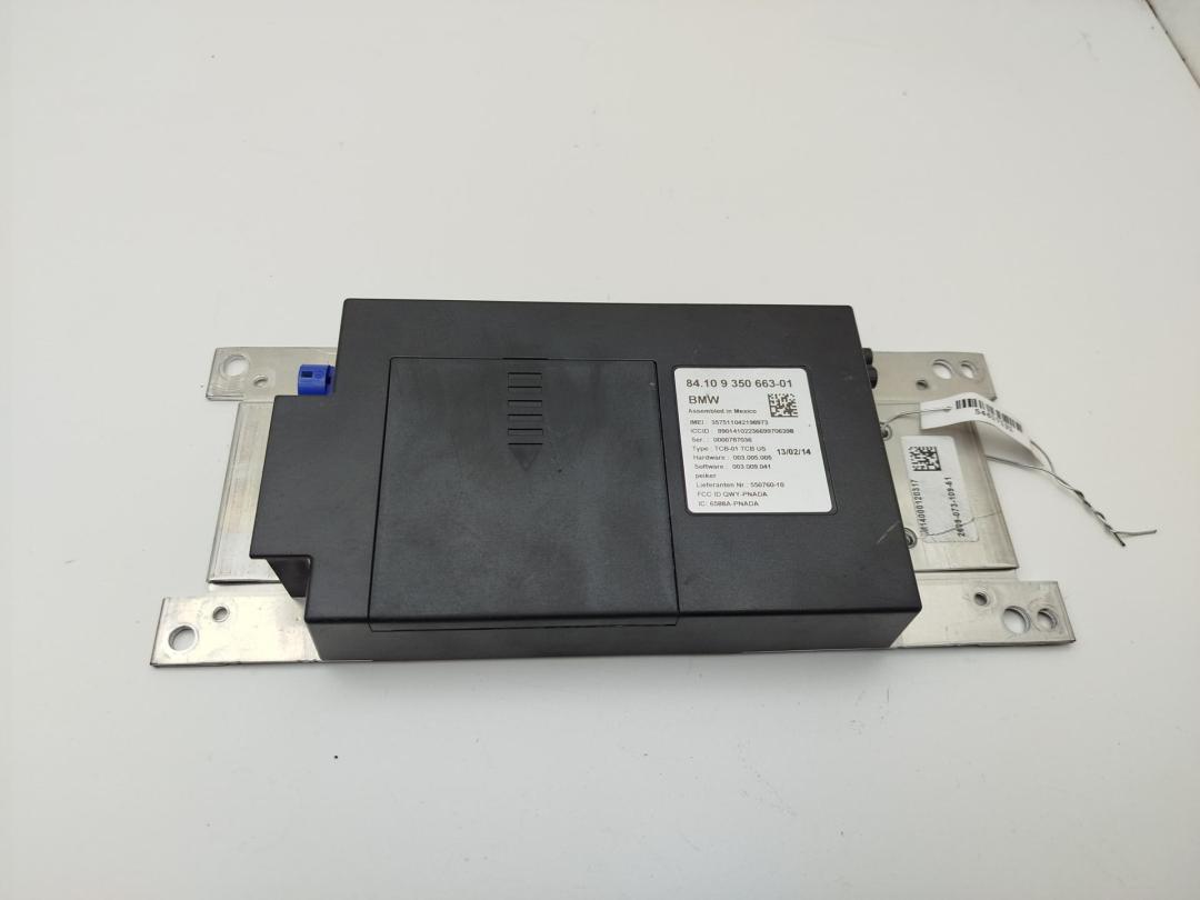 блок управления (другие) BMW 7 F01/F02 2012, 3.0 л., гибрид, АКПП, серый, седан, 9350663