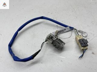 личинка дверного замка Mazda Premacy CP [рестайлинг] 2004, 1.8 л., бензин, МКПП, серый, минивэн