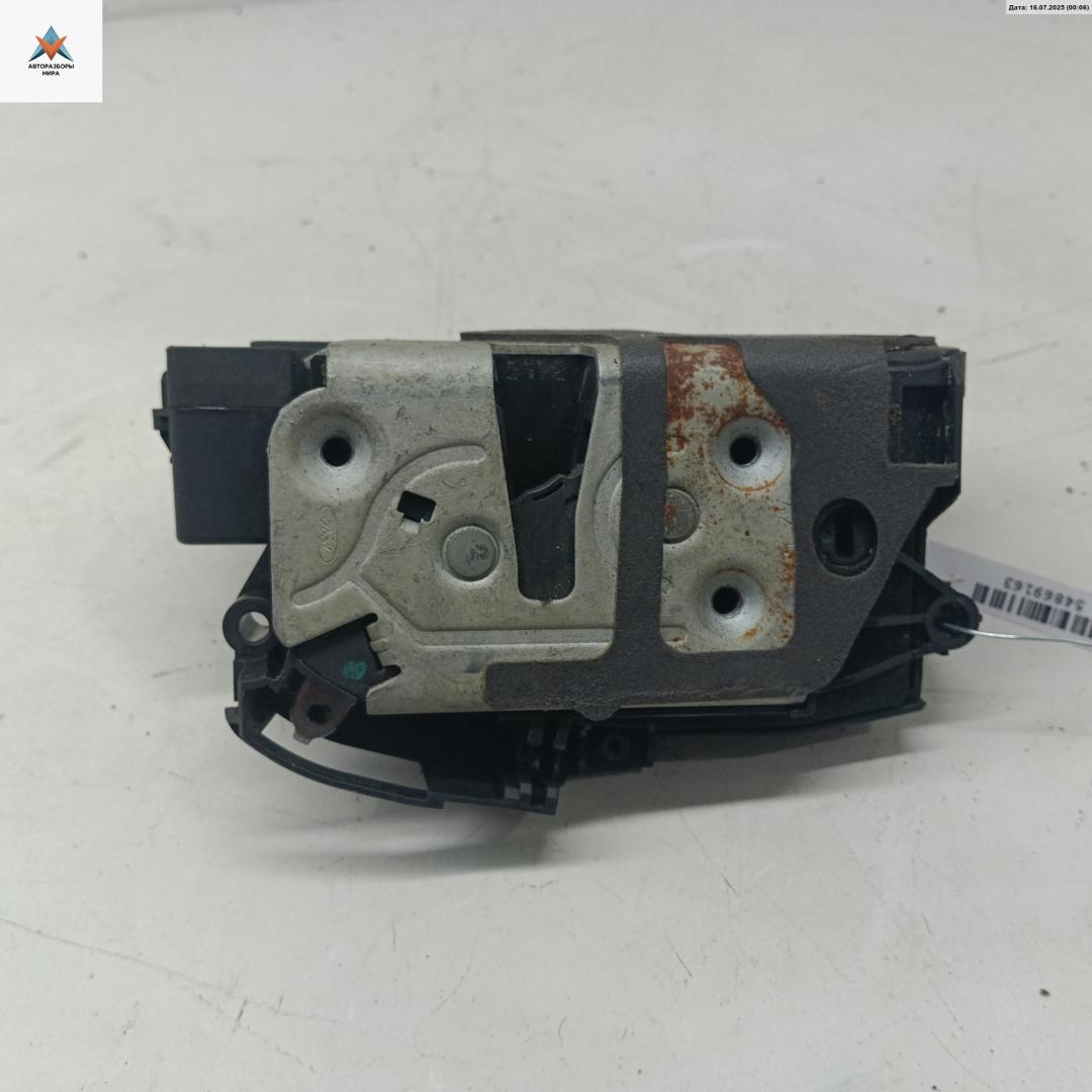 замок двери задней правой Ford Focus 3 поколение 2012, 1.6 л., дизель, МКПП, серый, универсал, BM5AA26412AE - фото №1