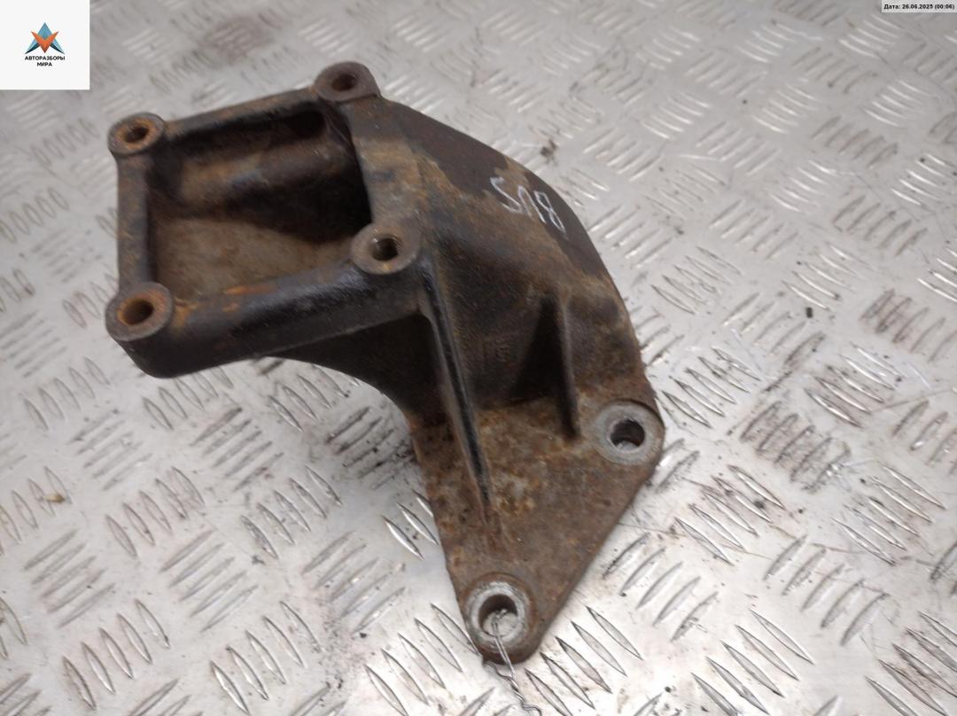 кронштейн КПП Fiat Ducato 2 поколение 1997, 2.5 л., дизель, МКПП, белый, микроавтобус, 1312580080 - фото №1