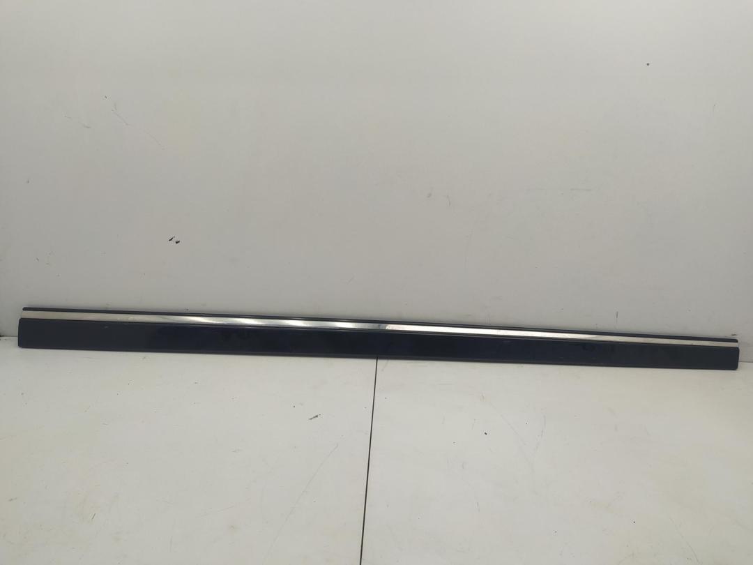 молдинг двери передней правой Mercedes-Benz E W211 2004, 3.2 л., дизель, АКПП, серый, универсал, 2116902062