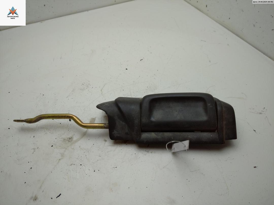 ручка внутренняя задняя правая Volkswagen Transporter T4 1992, 2.4 л., дизель, МКПП, белый, микроавтобус, 701843642A - фото №1