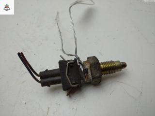 Датчик включения заднего хода (лягушка) Volkswagen Transporter T4 1992, 2.4 л., дизель, МКПП, белый, микроавтобус