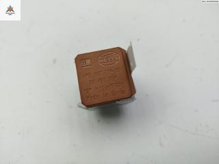 реле бензонасоса Opel Astra H/Family [рестайлинг] 2005, 1.7 л., дизель, МКПП, синий, универсал, 90491314