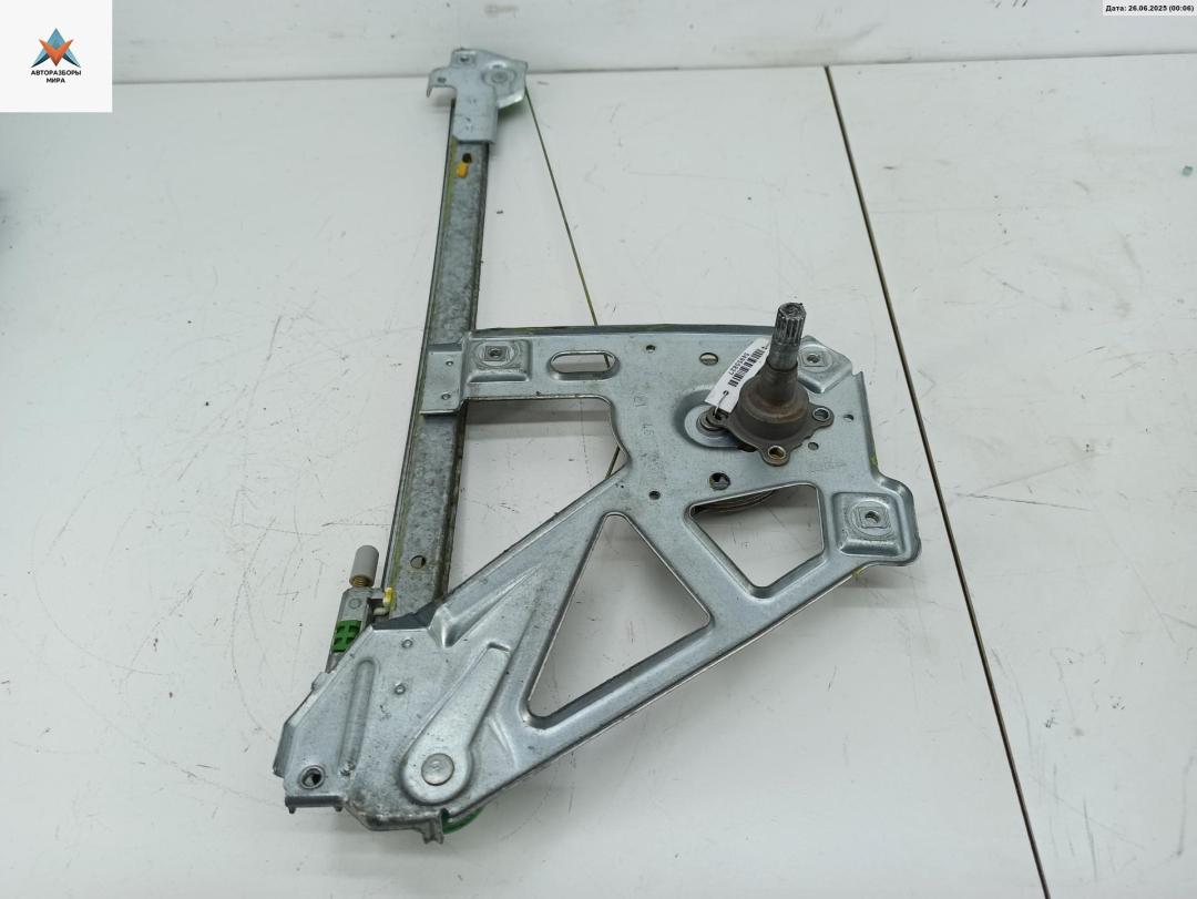 стеклоподъемник задний левый Audi 100 4A/C4 1993, 2.0 л., бензин, МКПП, серый, седан, 4A0839399A - фото №1