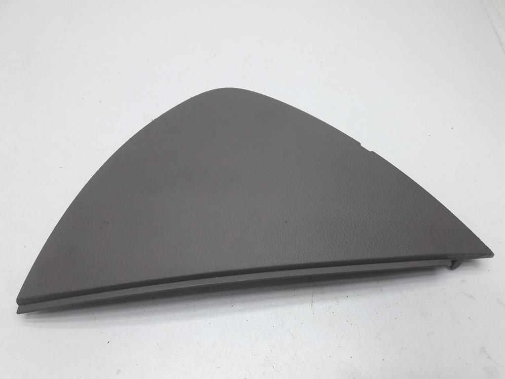 накладка на торпедо (консоль) Volkswagen Passat B6 2006, 2.0 л., бензин, АКПП, чёрный, универсал, 3C1858217B